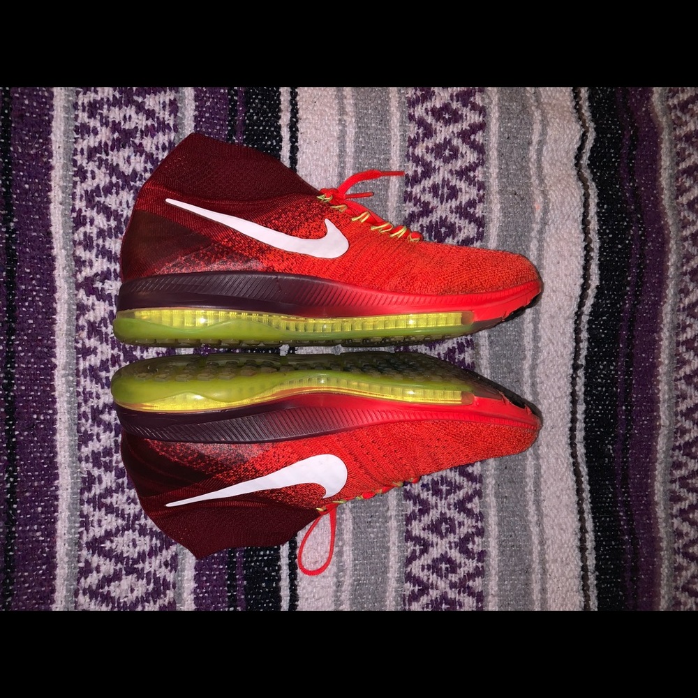 Nike All Out Zoom - Picture 2 of 4
